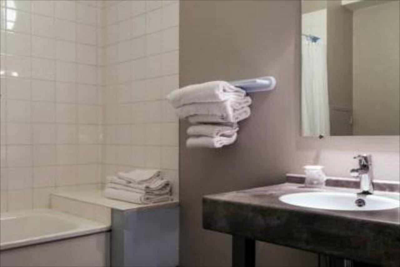 Ibis Budget Bourgoin Jallieu Centre Buitenkant foto