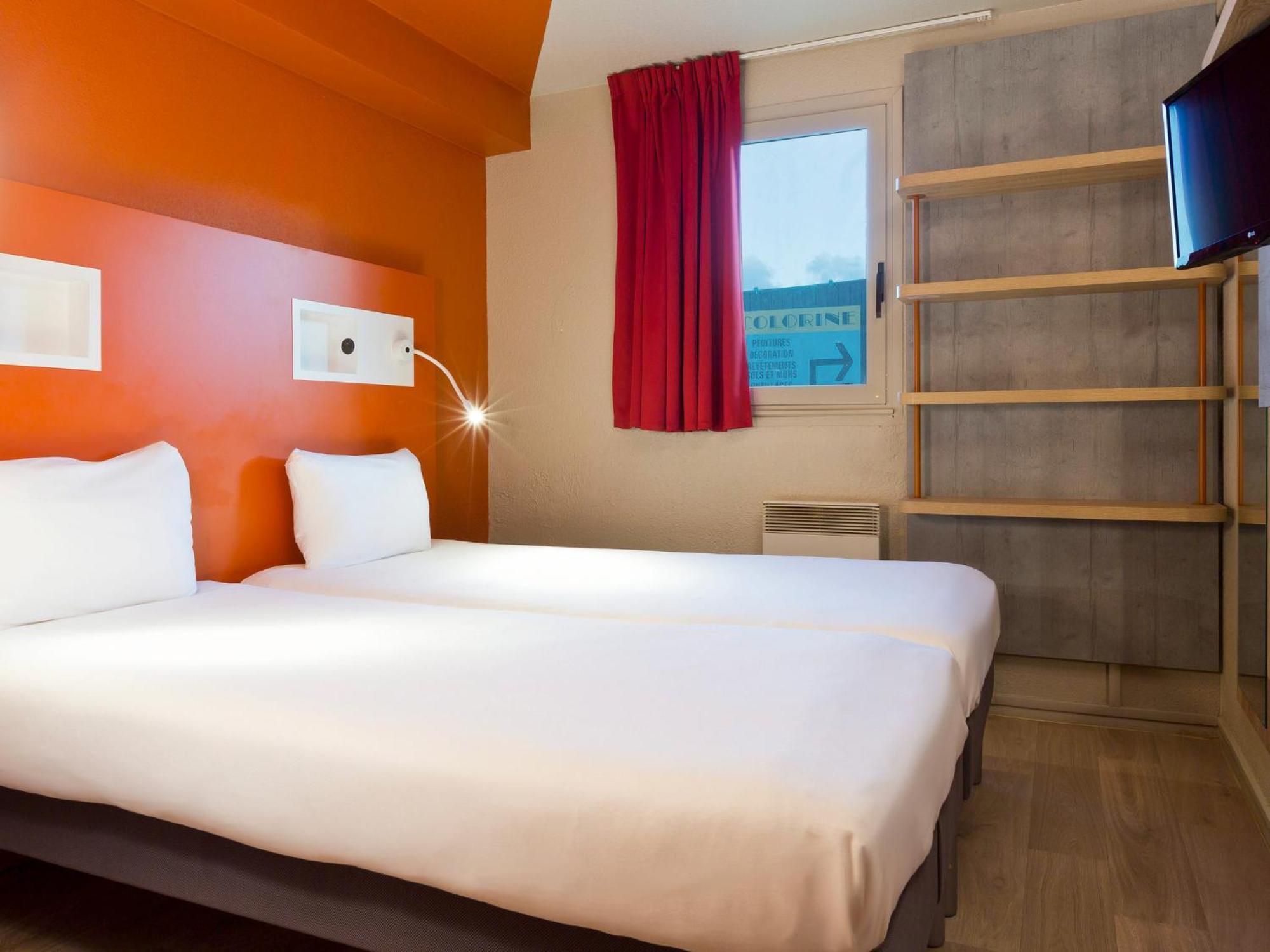 Ibis Budget Bourgoin Jallieu Centre Buitenkant foto