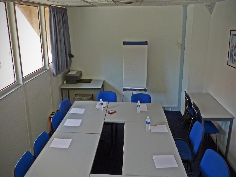 Ibis Budget Bourgoin Jallieu Centre Buitenkant foto