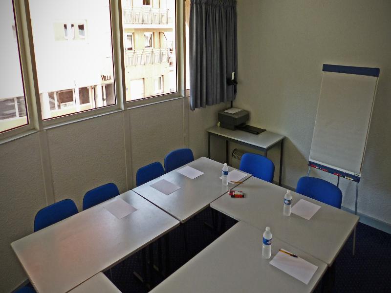 Ibis Budget Bourgoin Jallieu Centre Buitenkant foto